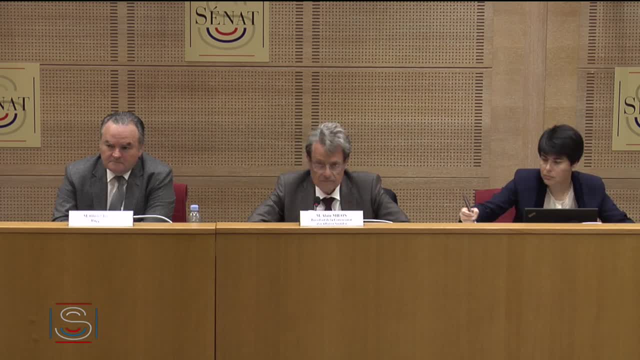 LEC, PPL Favoriser la reconnaissance des proches aidants ; audition M. Oustric sur la maîtrise des arrêts de travail