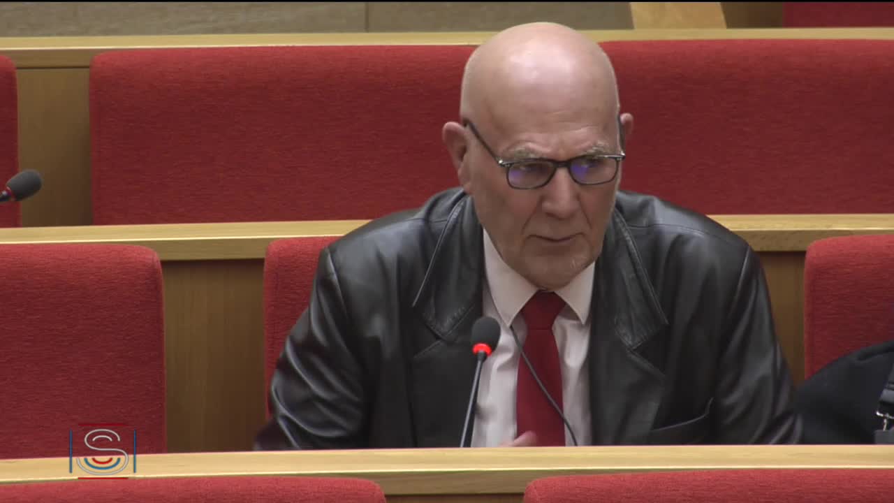 LEC, PPL Favoriser la reconnaissance des proches aidants ; audition M. Oustric sur la maîtrise des arrêts de travail