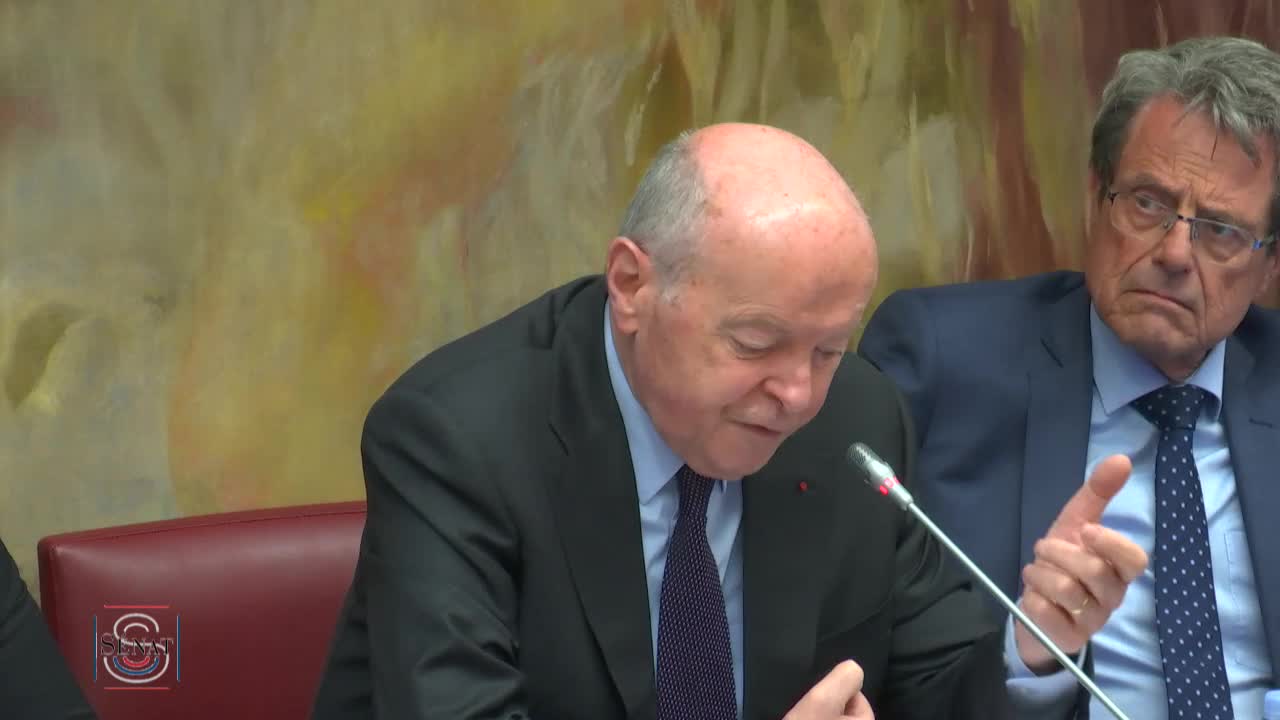 Audition de M. Jacques Toubon, défenseur des droits.
