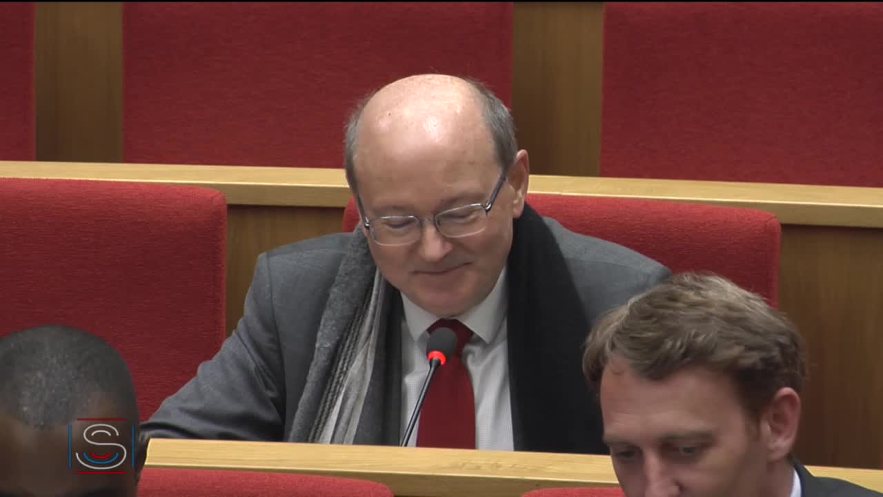 LEC - Examen d’un rapport et établissement du texte - PPL Lutte contre les espèces toxiques envahissantes
