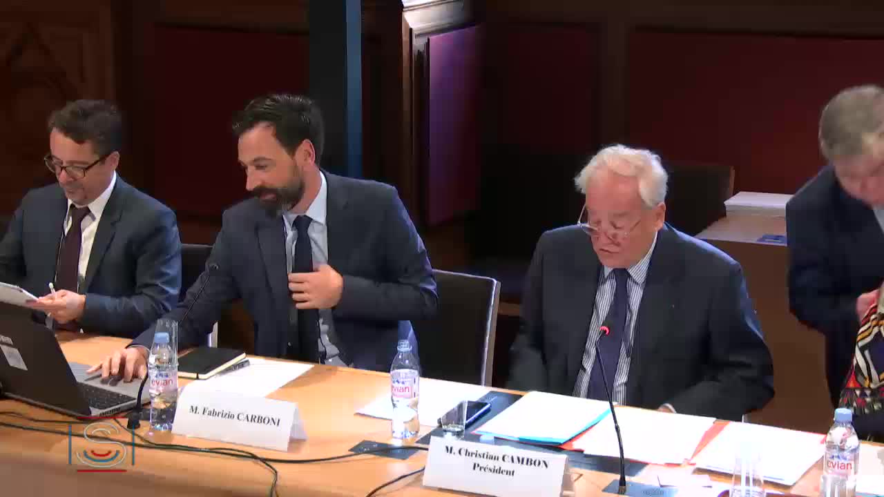 Auditions de M. Fabrizio Carboni, directeur Moyen Orient du Comité international de la Croix Rouge et de M. Louis Gautier, ancien SGDSN