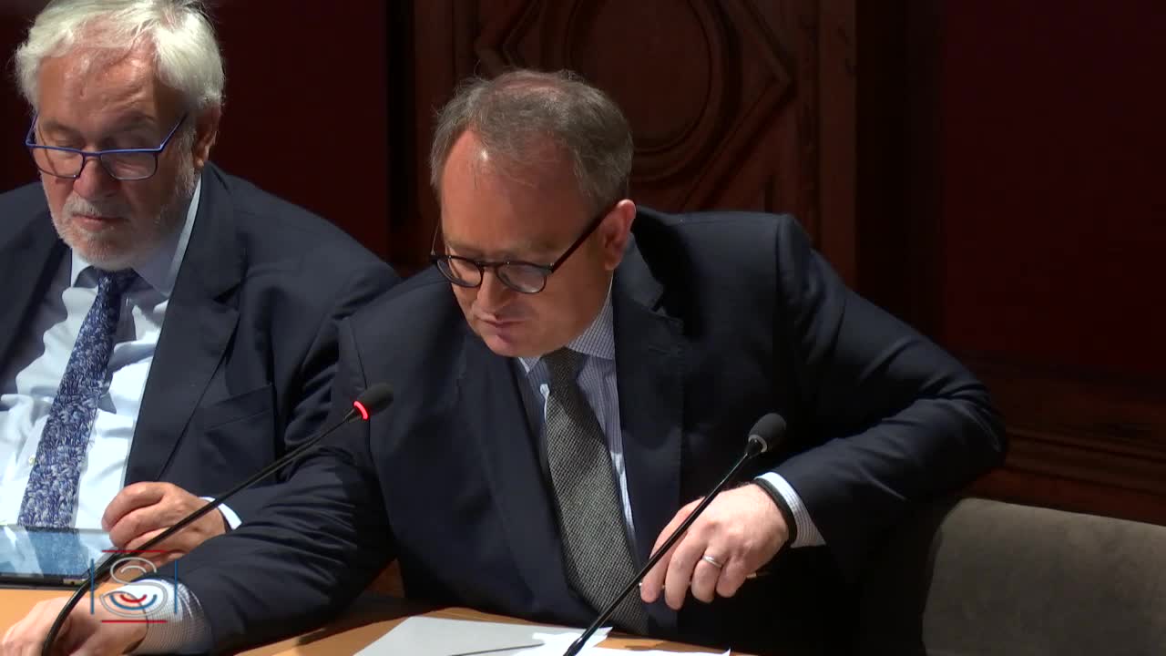 Table ronde sur "l’Union européenne, maîtresse de son destin"