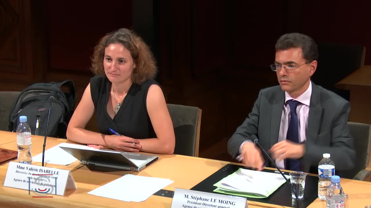 Audition de M. Stéphane Le Moing, président directeur général, de l’Agence de services et de paiement, et de Mme Valérie Isabelle, directrice du développement rural et de la pêche