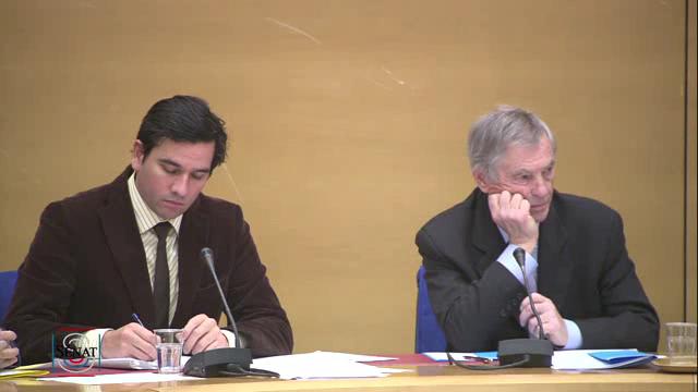 Auditions sur les fréquences de la bande 700 MHz.