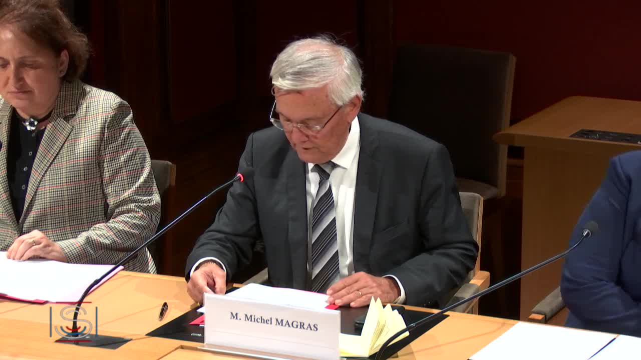 Audition de M. Jacques Toubon, défenseur des droits.