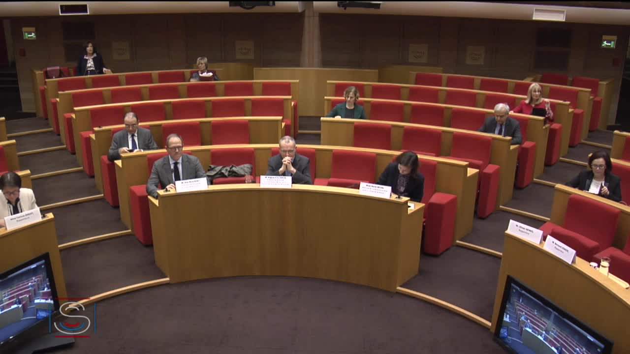 Audition commune d'universitaires