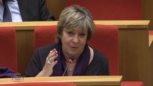 C.E. "Service public de l'éducation, repères républicains et difficultés des enseignants"