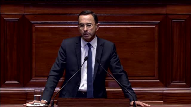 Déclaration du Président de la République devant le Congrès du Parlement à Versailles, suivie d'un débat.