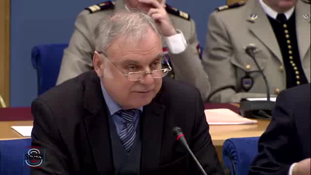 Audition pour suite à donner à l'enquête de la Cour des
comptes sur la journée défense et citoyenneté