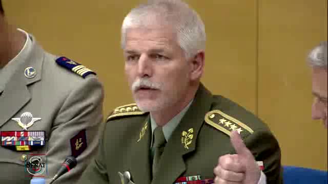 Audition du Général Petr Pavel, président du comité militaire de l'OTAN, sur la préparation du sommet de Varsovie.