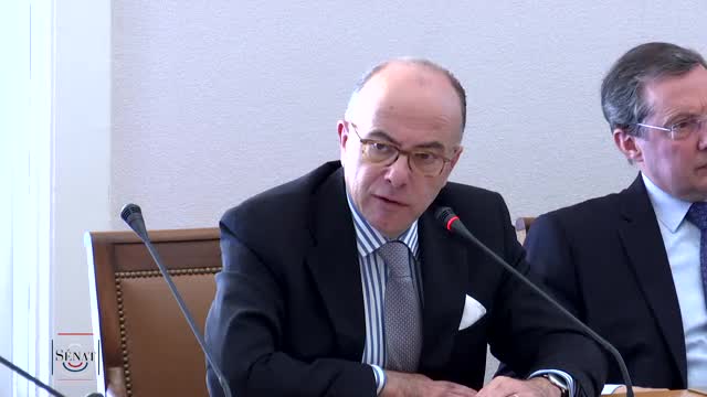 Audition de Bernard Cazeneuve, ministre de l'intérieur, sur la création de nouveaux centres des migrants de Calais