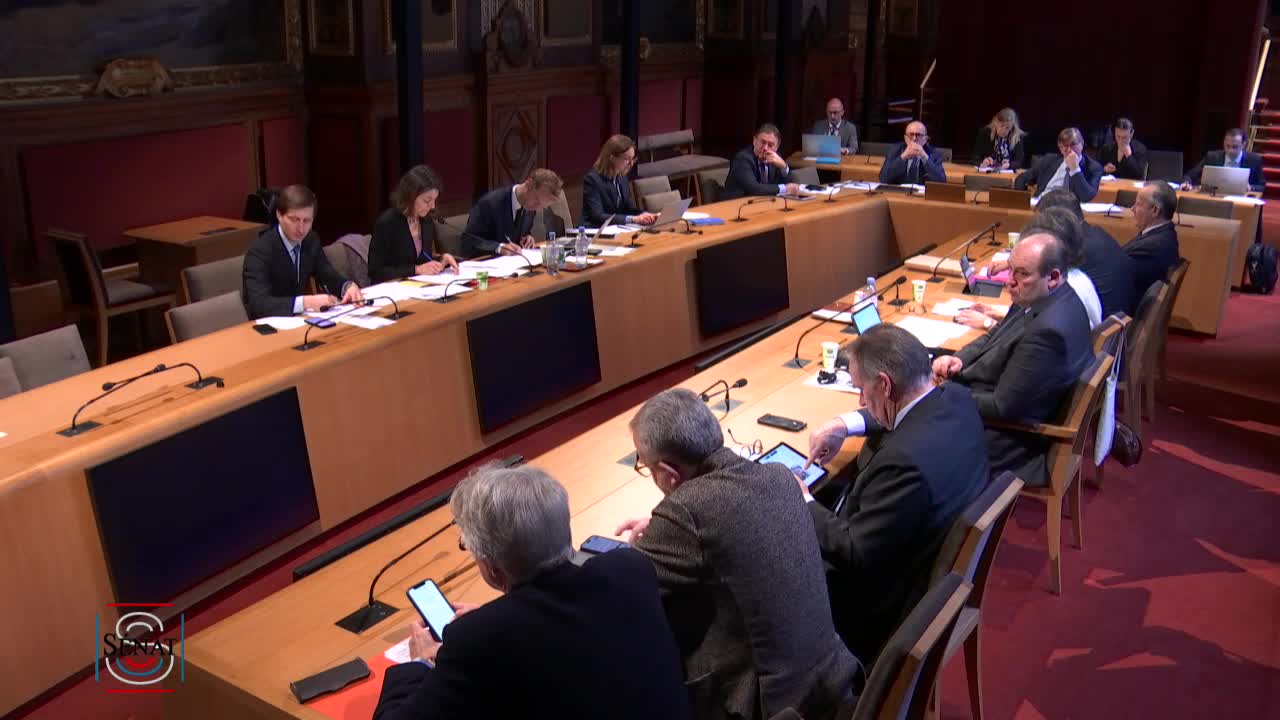 Énergie, Ukraine, défense : retour sur le conseil européen avec Laurence BOONE