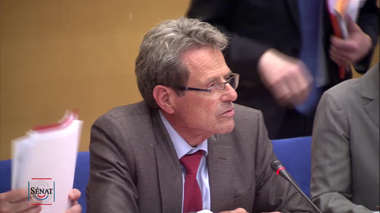 LEC - PPL Carte du combattant aux soldats engagés après les accords d'Évian - Examen du rapport et du texte de la commission