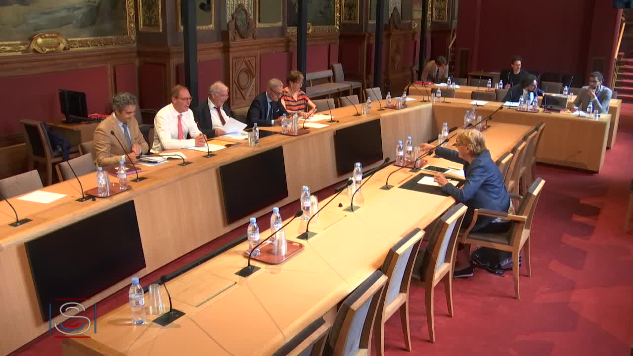 CE mutations Haute fonction publique