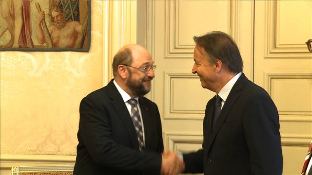 Le Président du Sénat reçoit Martin Schultz,
le président du Parlement Européen