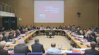 Audition de Pierre Moscovici, ministre de l'économie et des finances, et Jérôme Cahuzac, ministre délégué chargé du budget