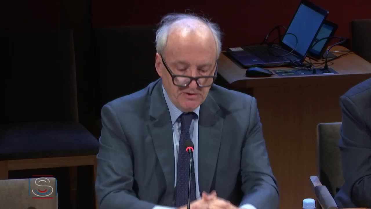 L'Europe face au risque de chaos géopolitique : quelle architecture de sécurité ?- Audition de M. Hubert Védrine