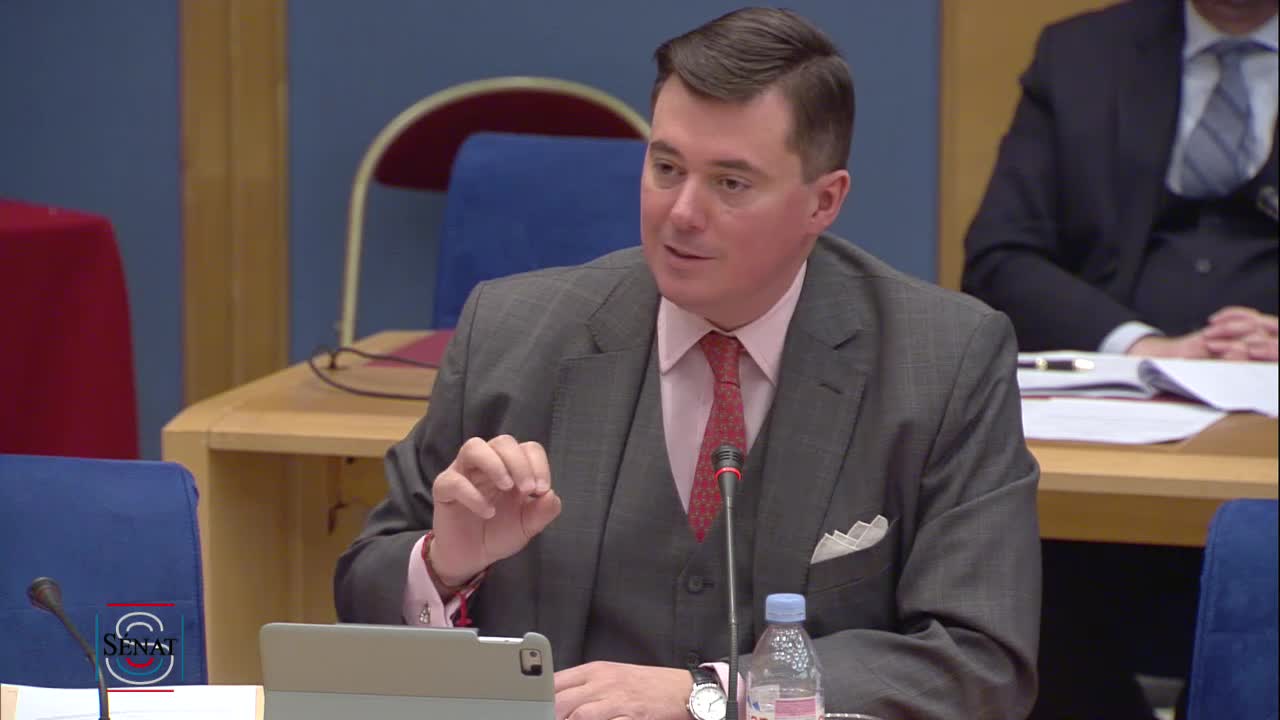 PPL Instances représentatives des Français de l'étranger - PPLO élections à l'étranger - Examen rapport et textes commission