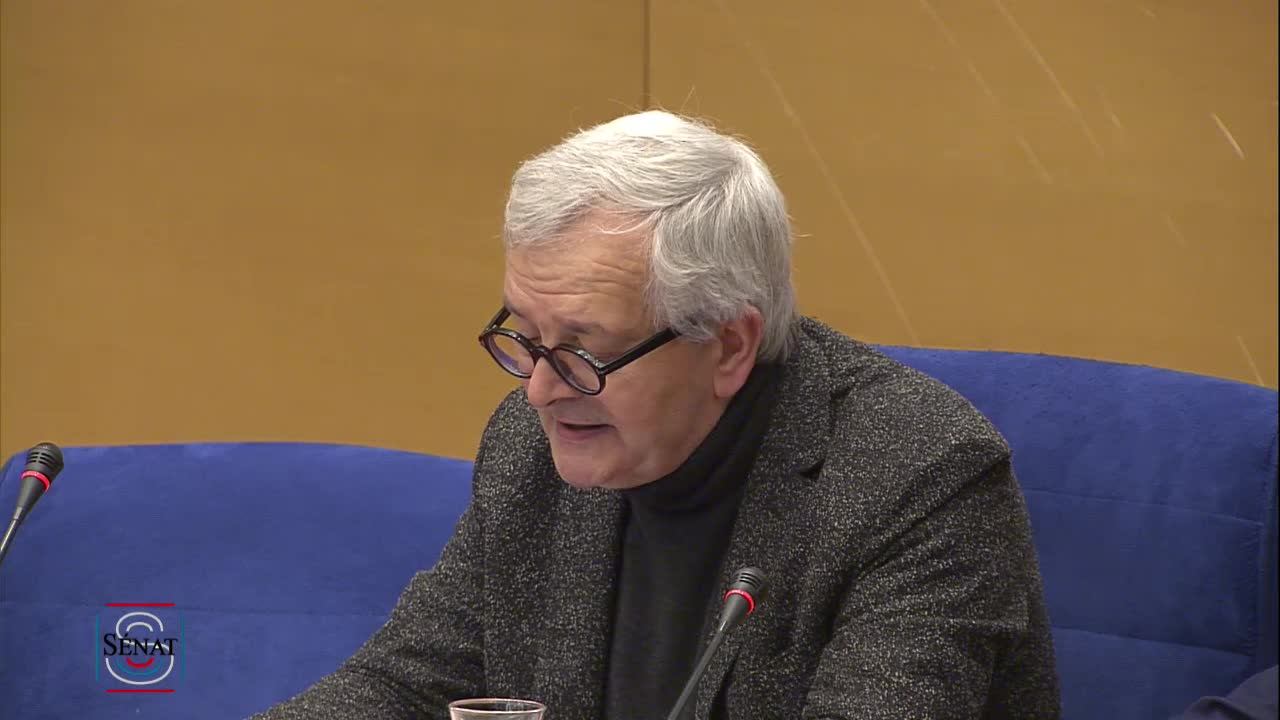 Auditions sur la récente circulation de grands chalutiers étrangers dans les eaux françaises