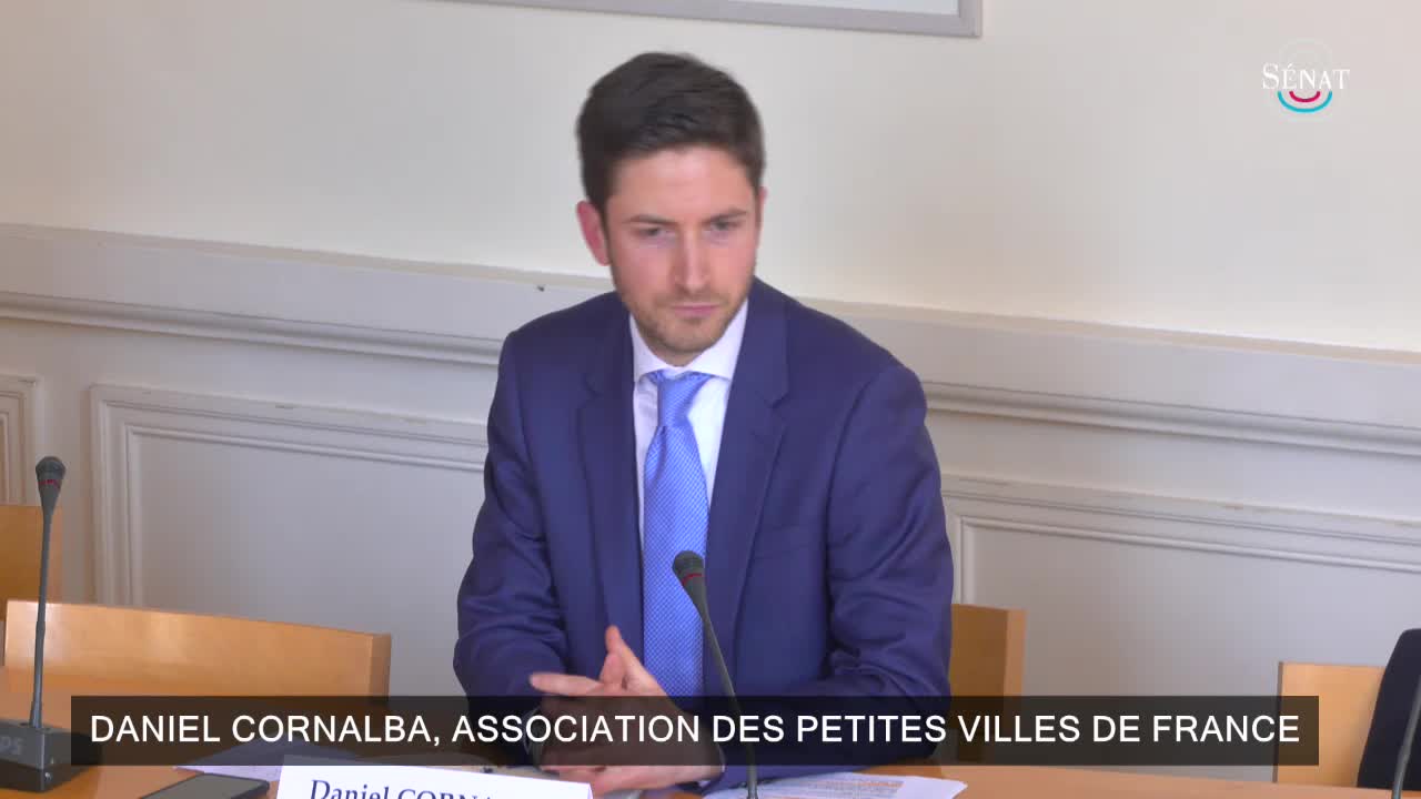 Daniel Cornalba, Association des Petites Villes de France